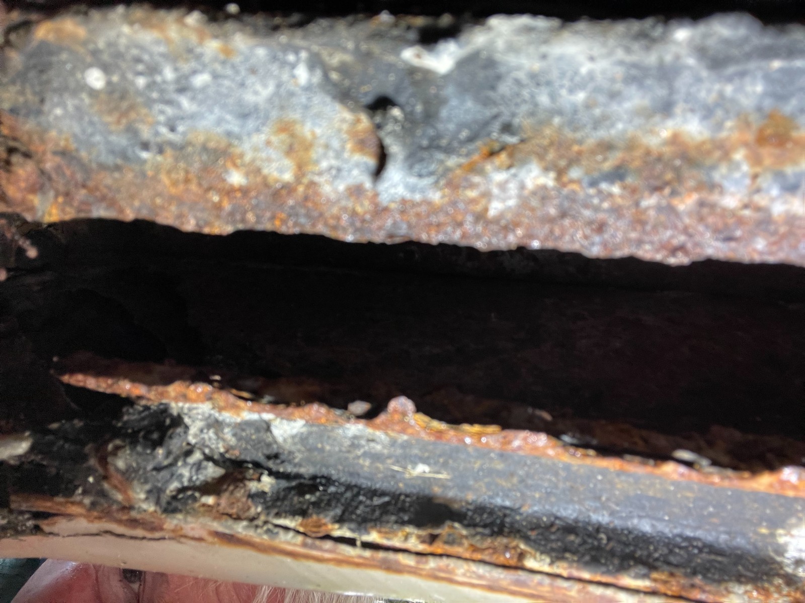 MG-MGB-1971-Coupe-26