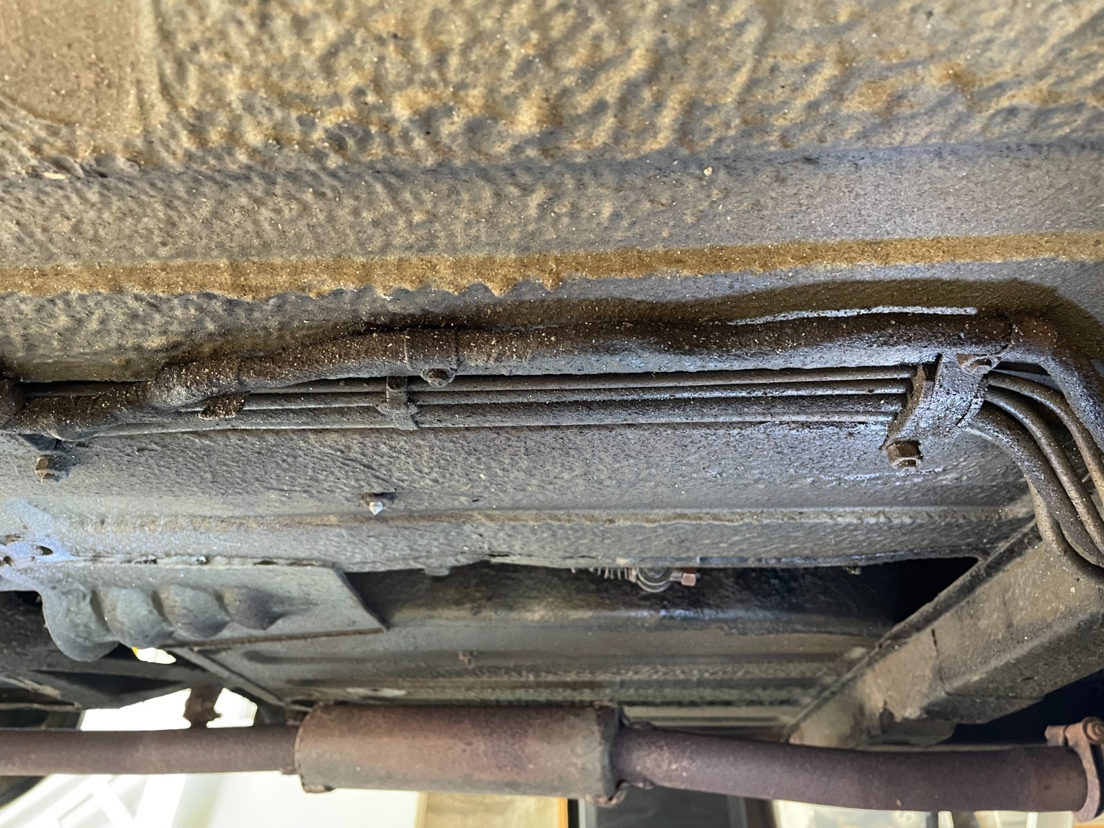 MG-MGB-1971-Coupe-38