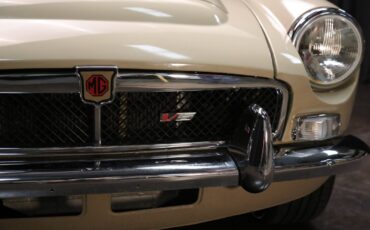 MG-MGB-1972-15