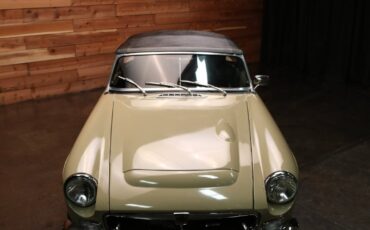 MG-MGB-1972-8