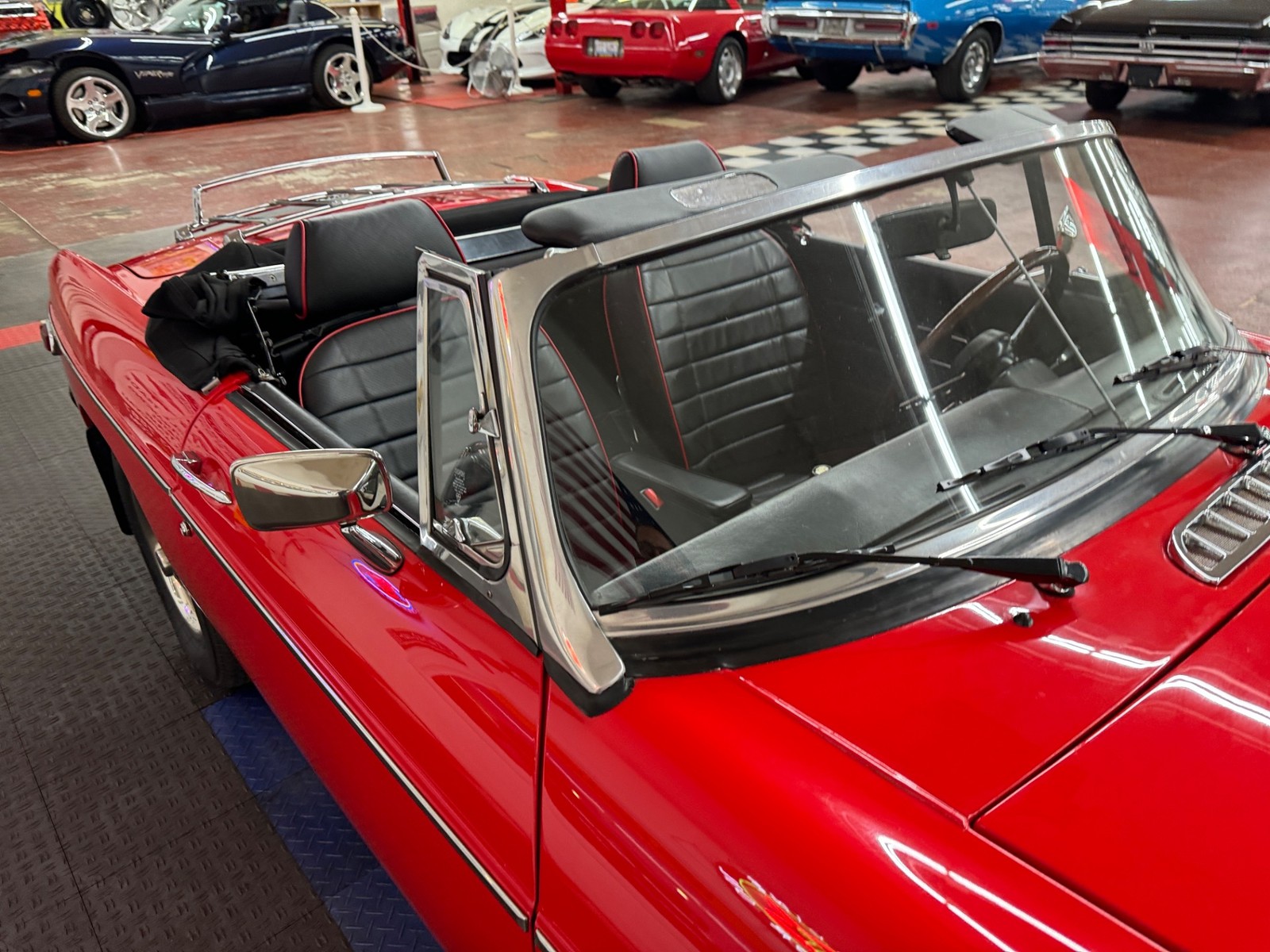 MG-MGB-1978-Convertible-11