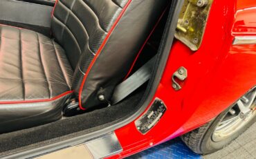 MG-MGB-1978-Convertible-37