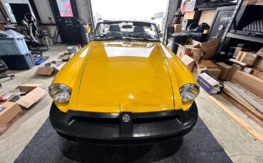 MG-MGB-1979-Convertible-1