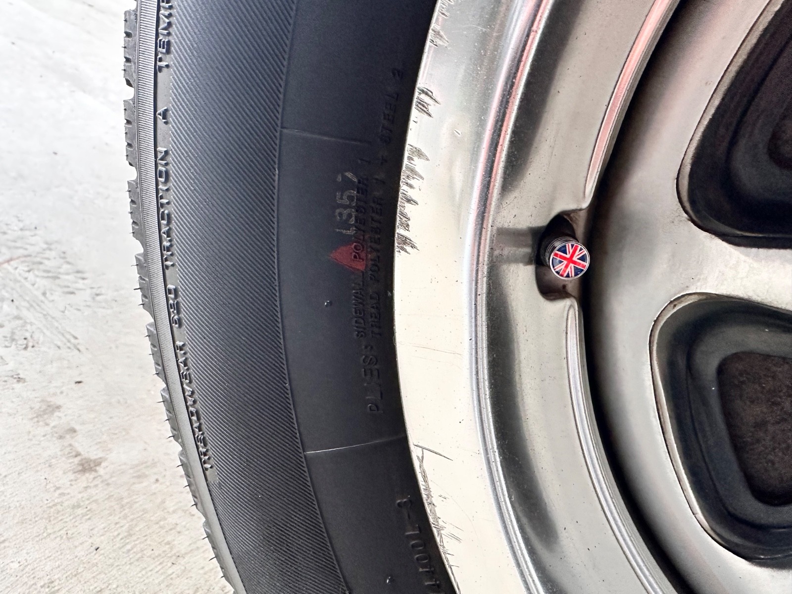 MG-MGB-1979-Convertible-14