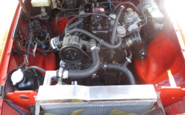 MG-MGB-1979-Convertible-17