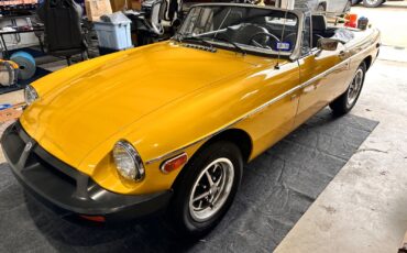MG-MGB-1979-Convertible-2
