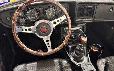 MG-MGB-1979-Convertible-22