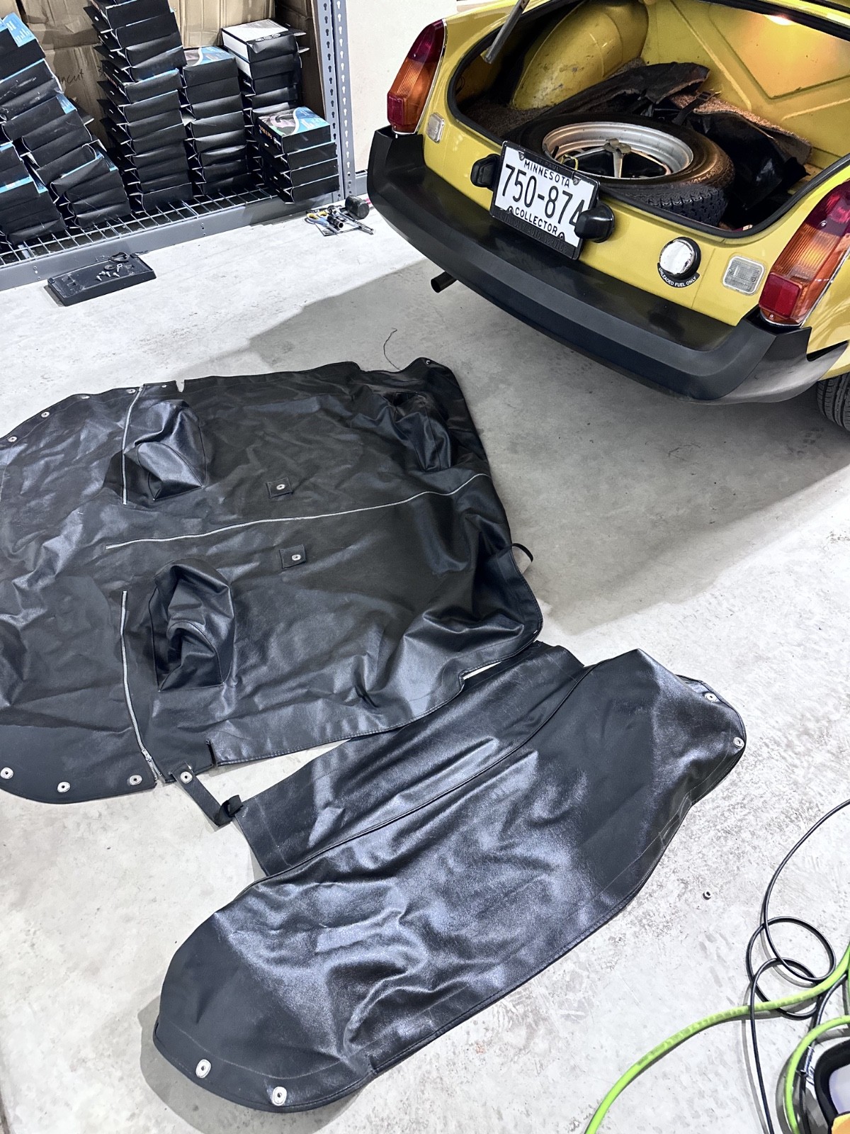 MG-MGB-1979-Convertible-28