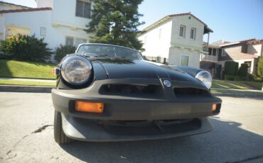 MG-MGB-1979-Convertible-3
