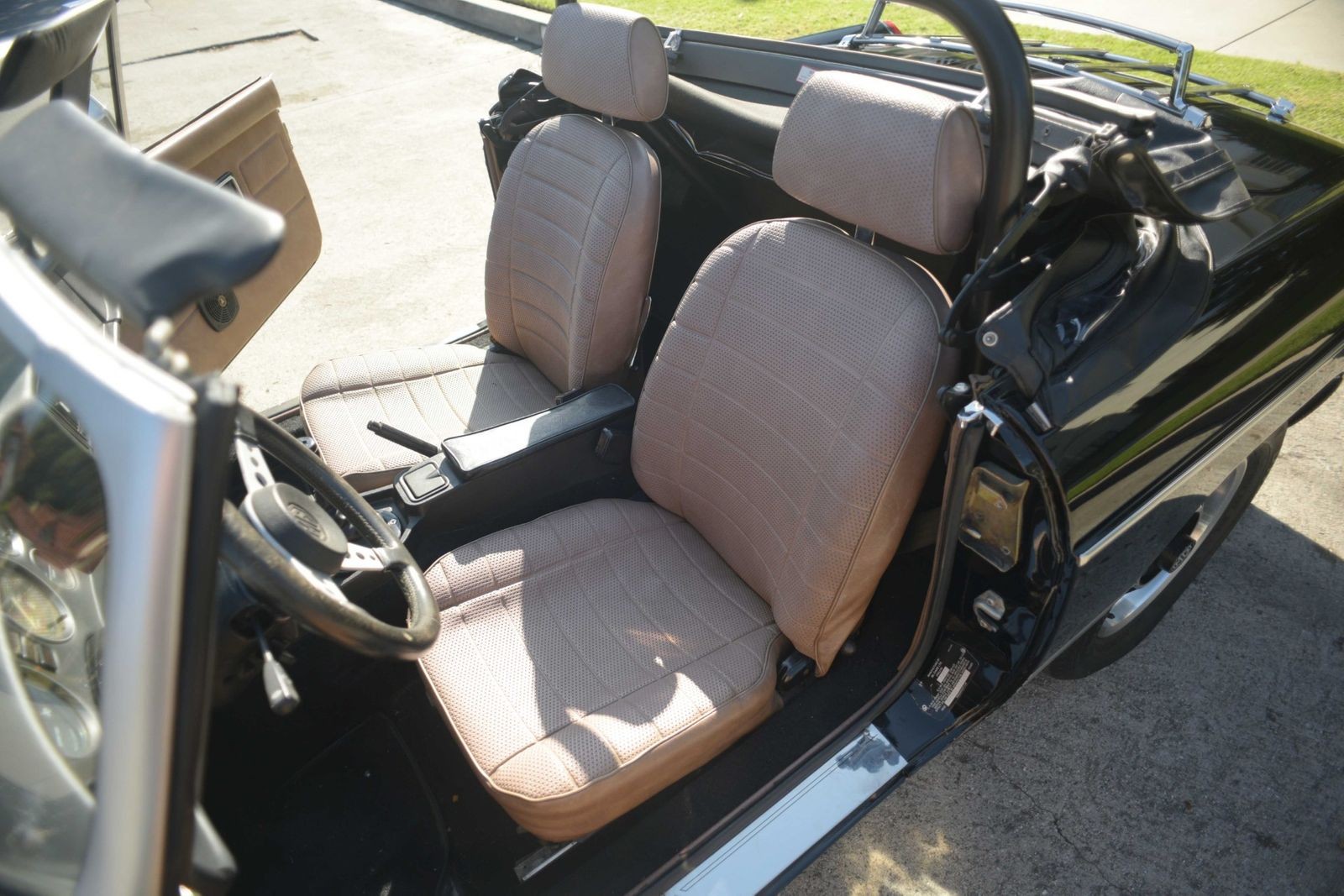 MG-MGB-1979-Convertible-5