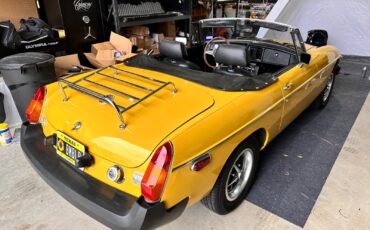 MG-MGB-1979-Convertible-6
