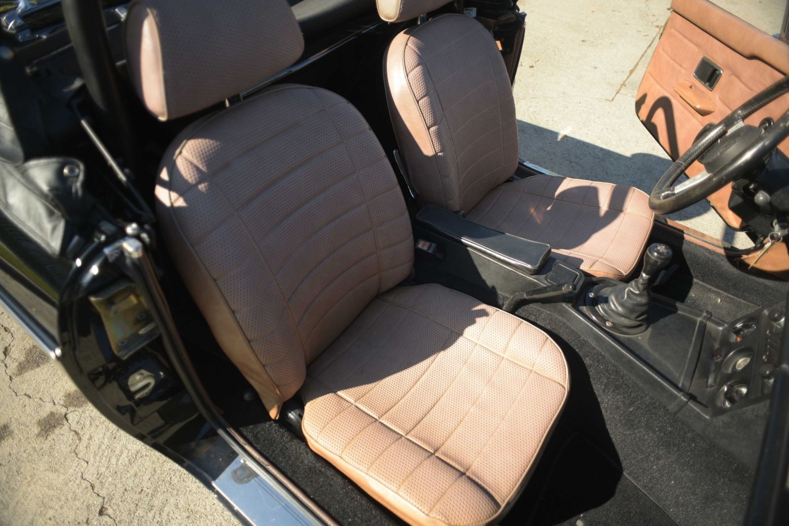 MG-MGB-1979-Convertible-6