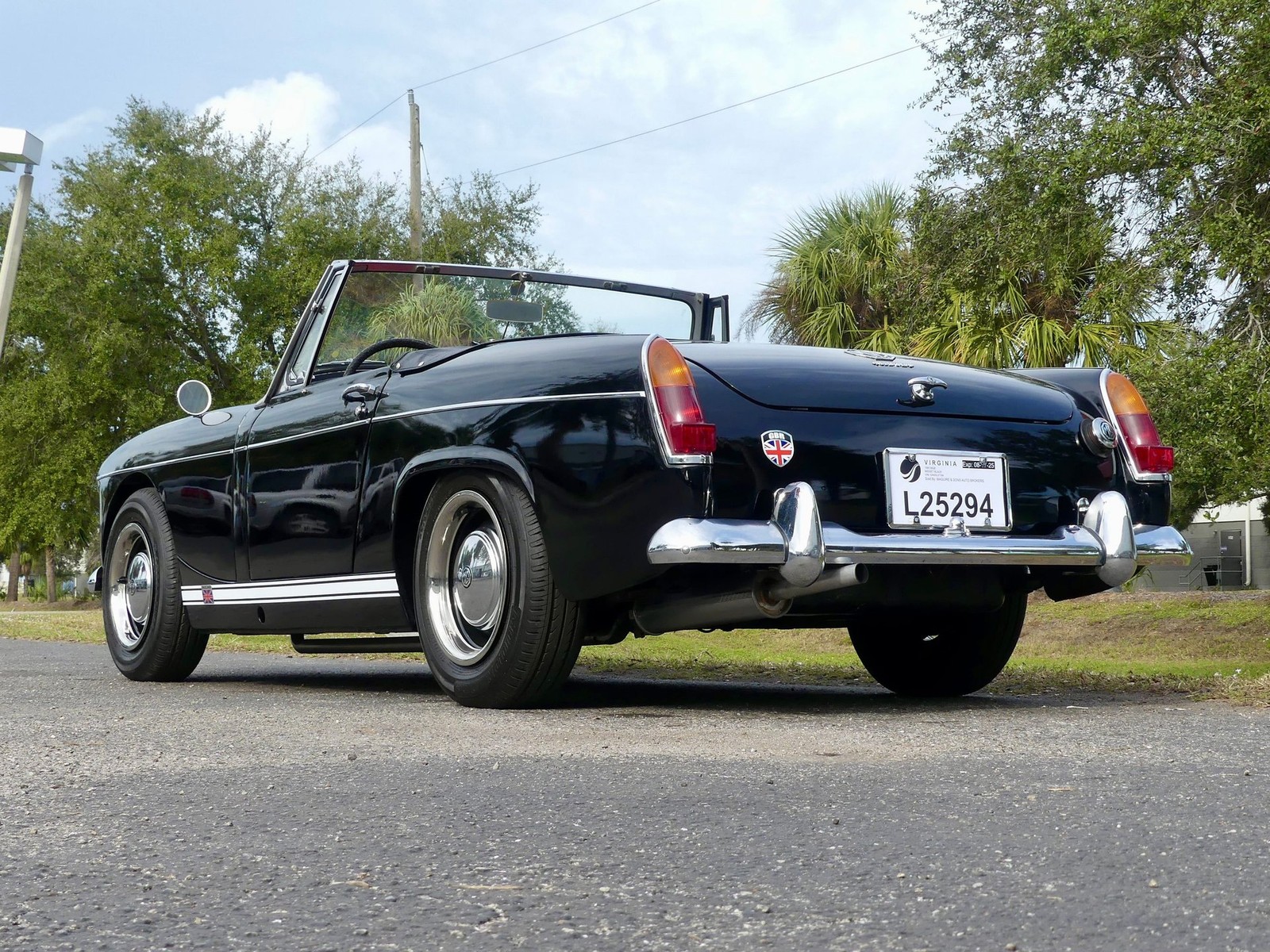 MG-Midget-1965-Convertible-15