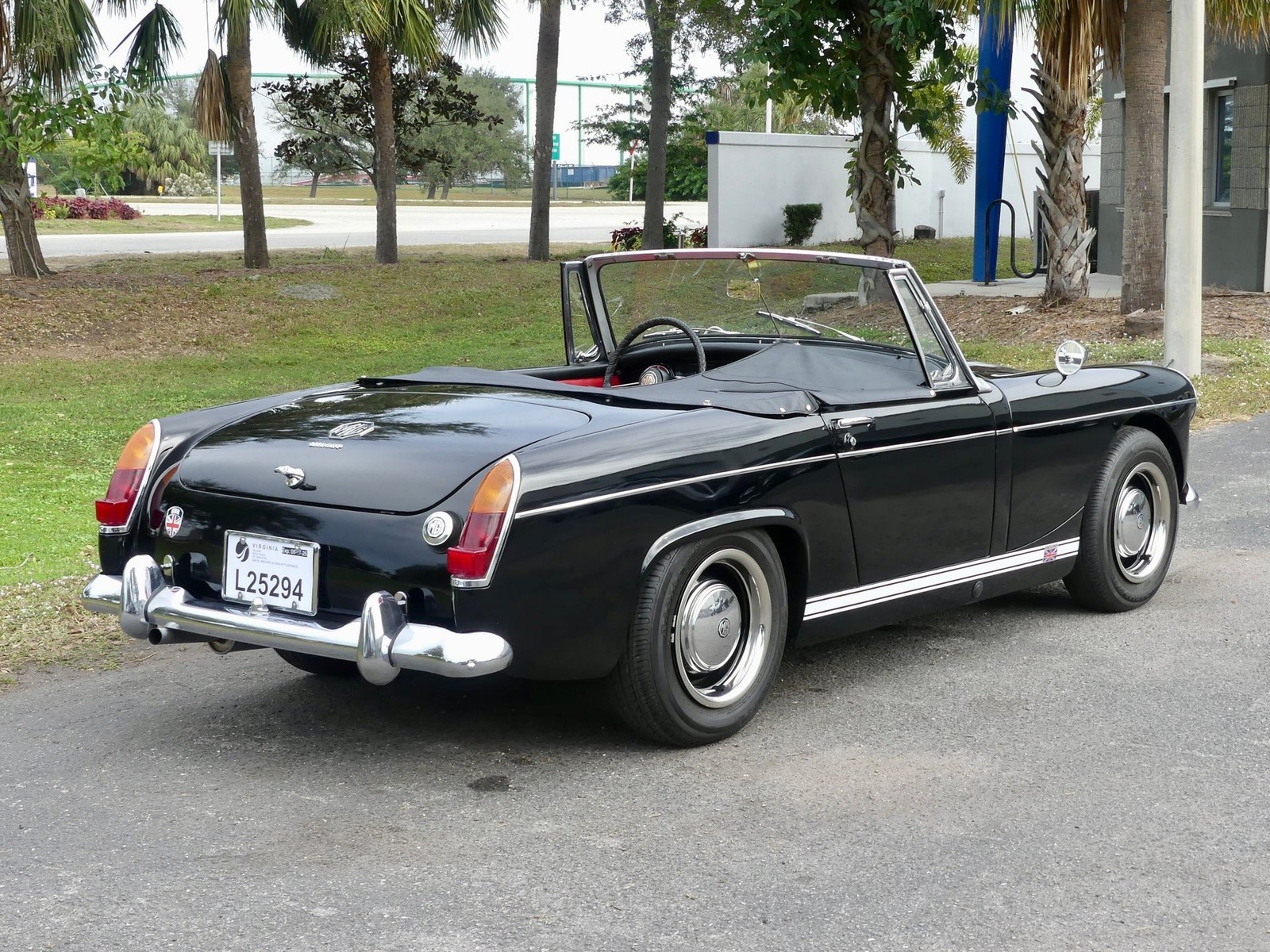MG-Midget-1965-Convertible-19