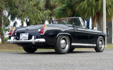 MG-Midget-1965-Convertible-21