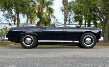 MG-Midget-1965-Convertible-23