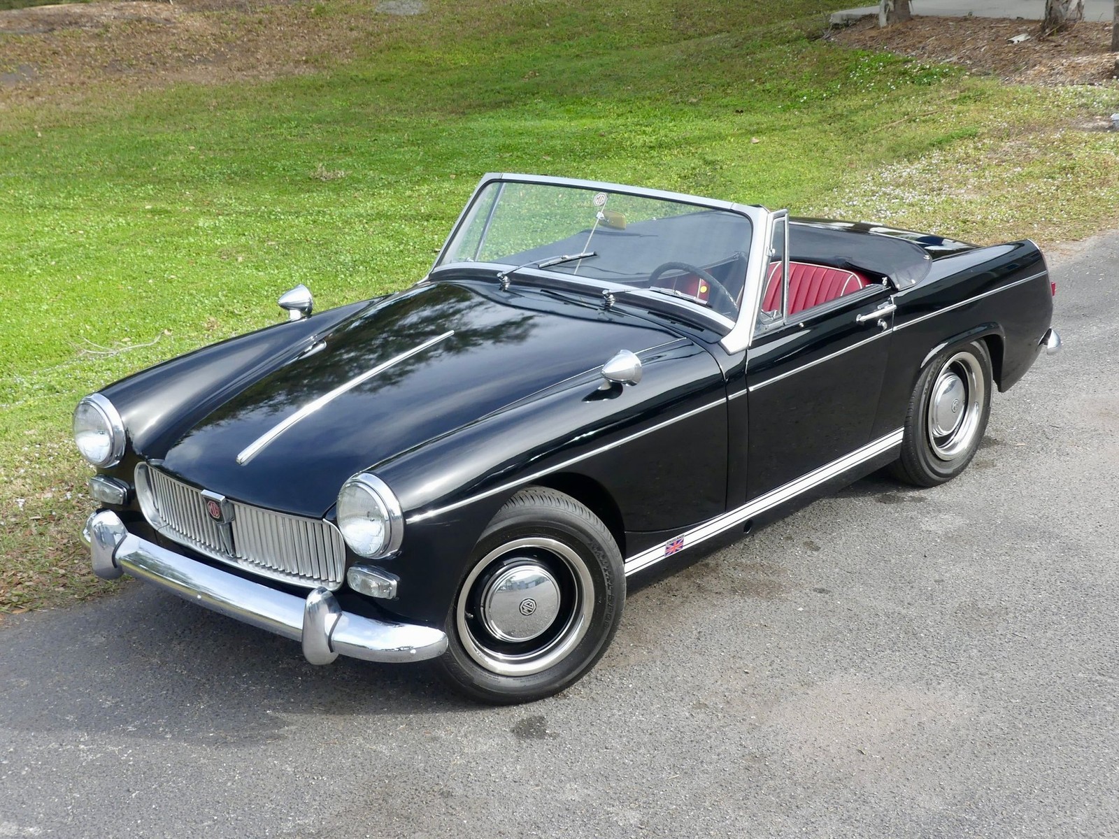 MG-Midget-1965-Convertible-8