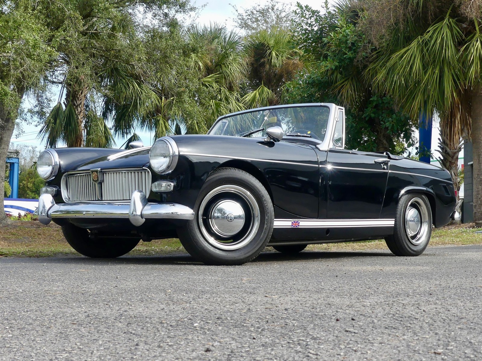 MG-Midget-1965-Convertible-9