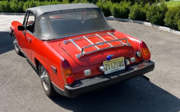 MG-Midget-1975-Convertible-8