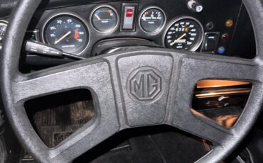 MG-Midget-1978-Convertible-11