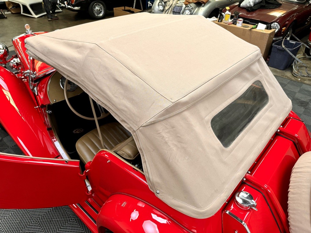 MG-Other-1952-Roadster-14