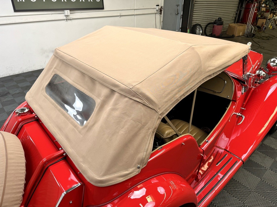 MG-Other-1952-Roadster-15