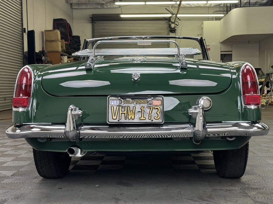 MG-Other-1967-ROADSTER-23