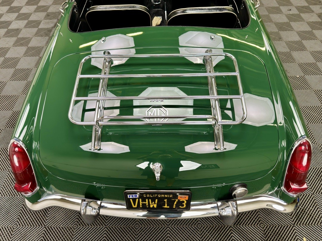 MG-Other-1967-ROADSTER-24