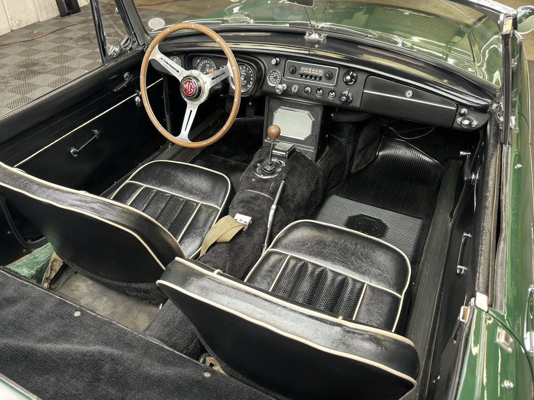 MG-Other-1967-ROADSTER-29