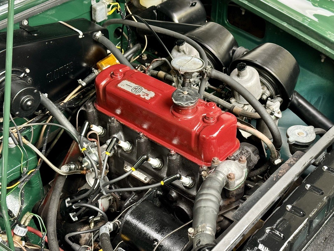 MG-Other-1967-ROADSTER-3