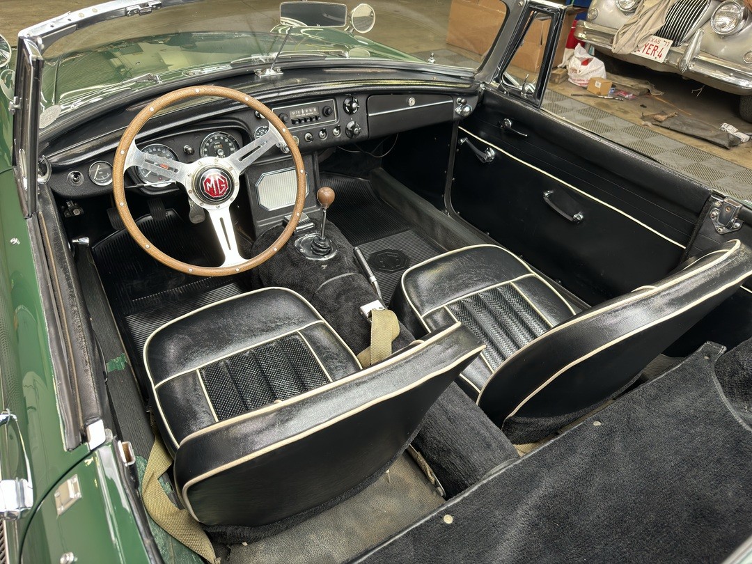 MG-Other-1967-ROADSTER-30