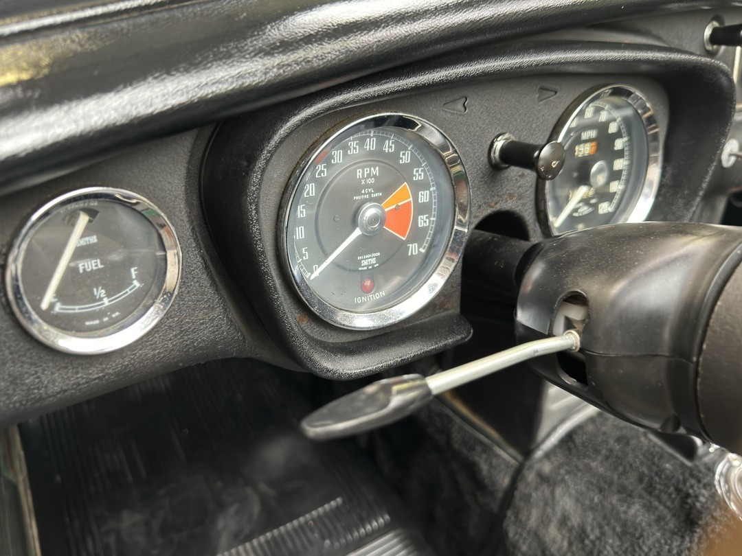 MG-Other-1967-ROADSTER-32