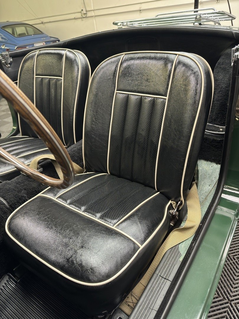 MG-Other-1967-ROADSTER-34