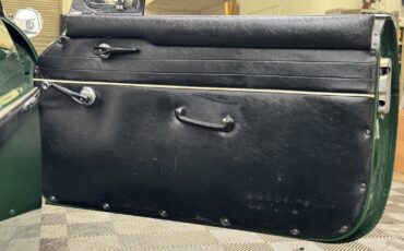 MG-Other-1967-ROADSTER-36