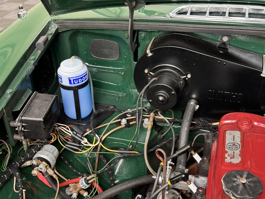 MG-Other-1967-ROADSTER-5