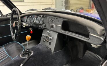 MG-Other-1968-Coupe-11