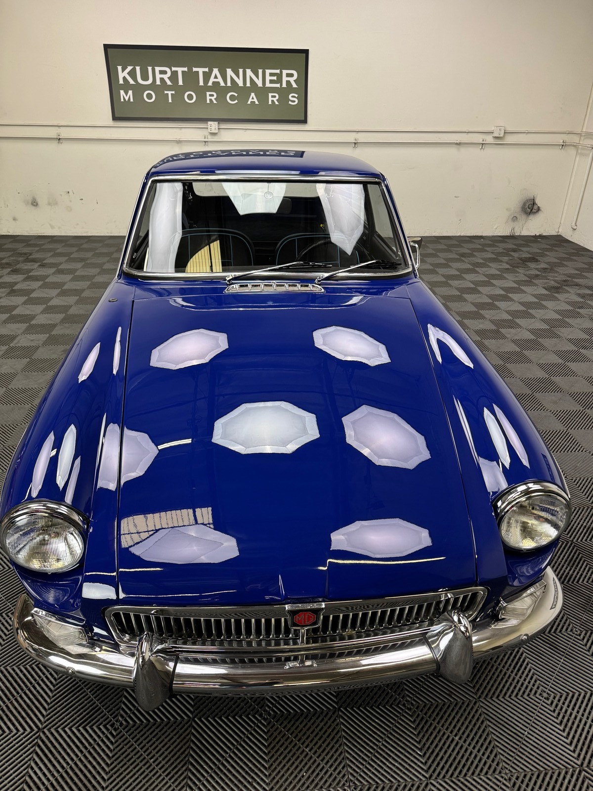 MG-Other-1968-Coupe-14