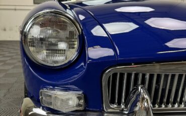 MG-Other-1968-Coupe-23