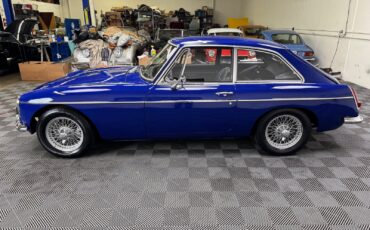 MG-Other-1968-Coupe-25