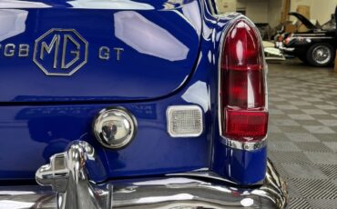MG-Other-1968-Coupe-34
