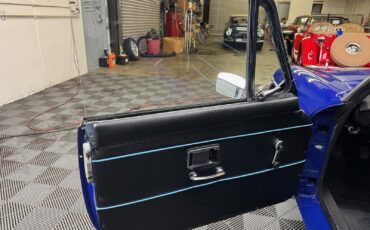 MG-Other-1968-Coupe-38