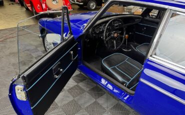 MG-Other-1968-Coupe-9