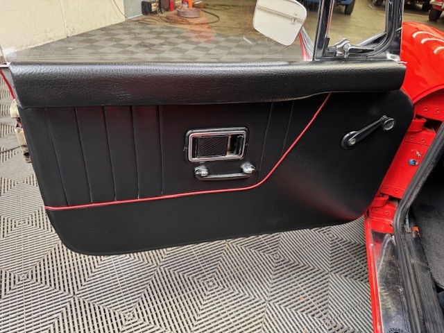 MG-Other-1971-ROADSTER-22