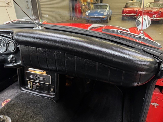 MG-Other-1971-ROADSTER-28