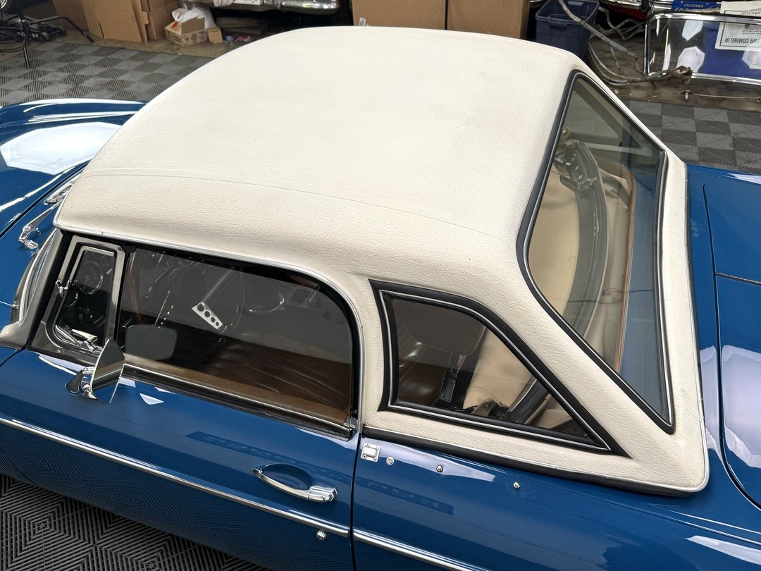 MG-Other-1972-Roadster-18