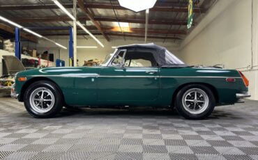 MG-Other-1974-COUPE-14