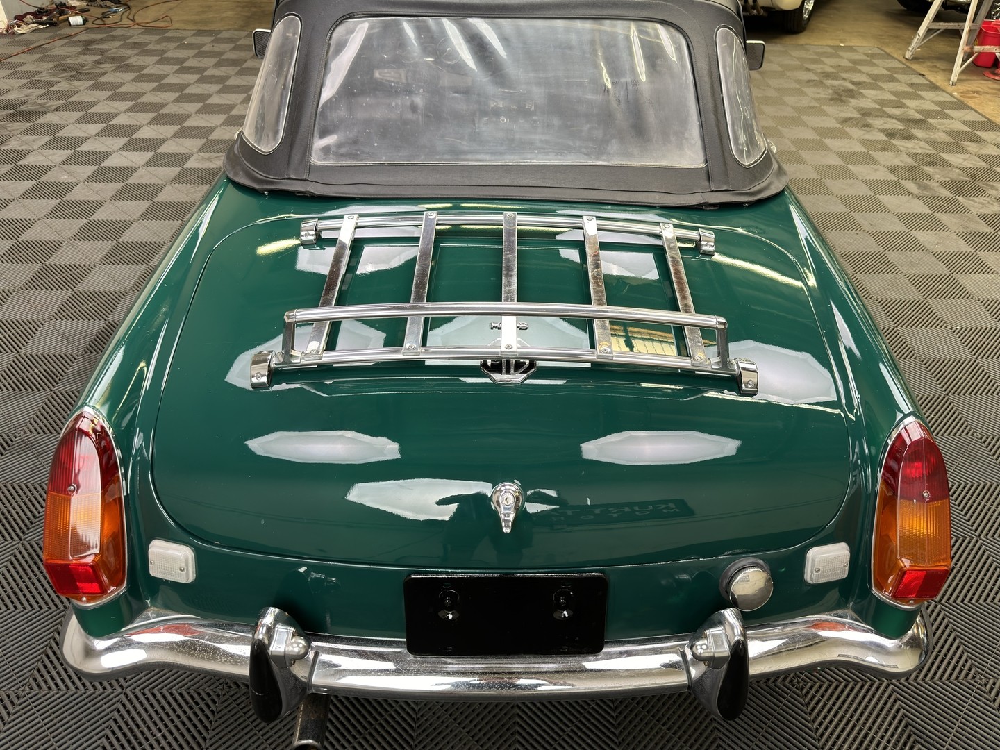 MG-Other-1974-COUPE-16