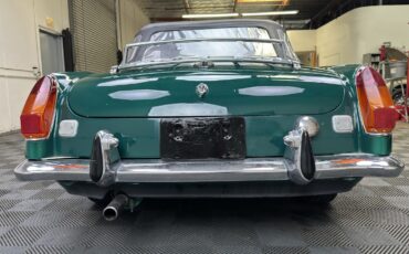 MG-Other-1974-COUPE-17