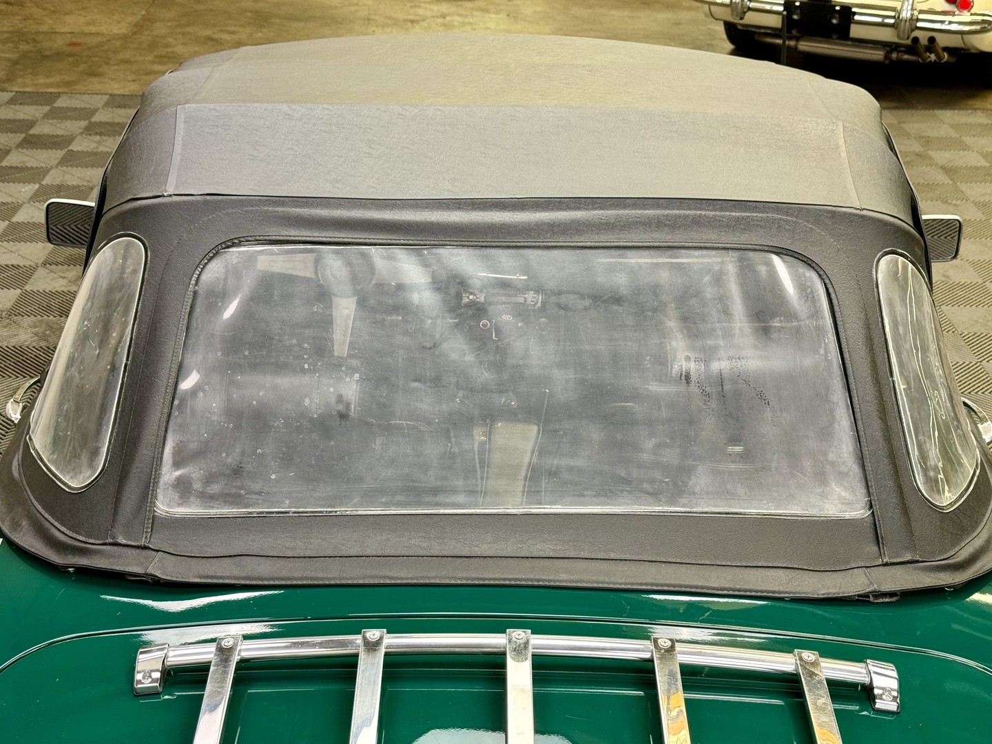 MG-Other-1974-COUPE-21