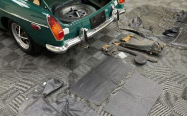 MG-Other-1974-COUPE-23